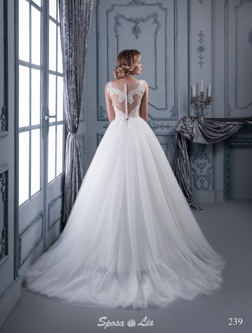 https://www.sposa-lia.com/images/stories/virtuemart/product/239       (3).jpg